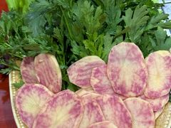 -菌之家·专业纯野生菌火锅·特色炒菌