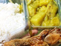 -同济大学本部学苑饮食广场