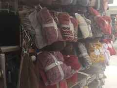 -优衣库(广州天河领展广场店)