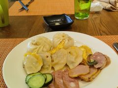 -松咖啡自助餐厅·松北香格里拉