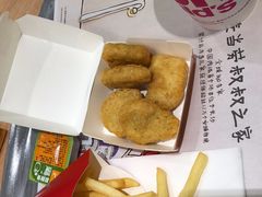 -麦当劳(百联西郊购物中心店)