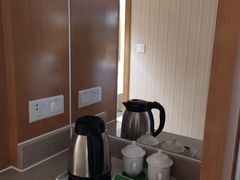 -维也纳酒店(东莞长安站步步高店)