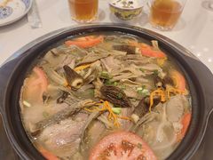 -乡土特色.冷锅鱼.牦牛肉汤锅