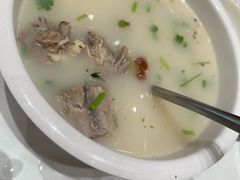 -梅利汴京烤鸭•开封豫菜地标店(东大街店)