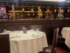 大堂-Wolfgang’s Steakhouse 沃夫冈牛排馆(上海白玉兰广场店)