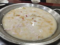 -老来福·非遗酸汤兔(凯旋路店)