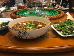 -万重锦·人文川菜馆(骡马市店)