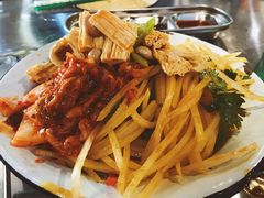 -马路牙子烧烤音乐酒馆(望京店)