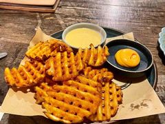 -HIGH FIVE哈福手工汉堡(桂林路店)