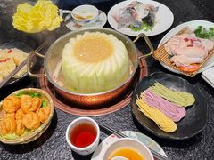 -得意咚瓜·顺德鱼生·冬瓜火锅(深圳首店)