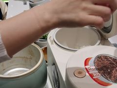 -呷哺呷哺(融创茂店)