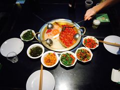 -怡品川宇火锅(宝立方店)