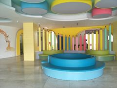 -滨江区妇幼保健院-地上停车场