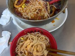 -铁锅哥米线