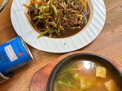 -百年石锅饭·朝鲜族传统民餐