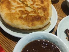 -李连贵酒家熏肉大饼(昆明街店)