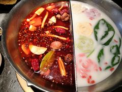 -湊湊火锅·茶憩(新中关购物中心店)
