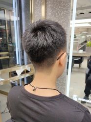 -苏奇发型·烫发染发