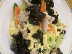 -鹤乡东北菜(崮山路店)