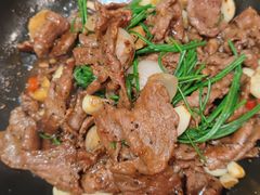 -辛香味烧鱼馆·非遗技艺·排骨红烧肉(光谷医药园店)
