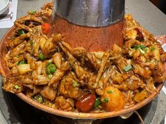 -老佛爷铜炉蛙锅(东门老街店)