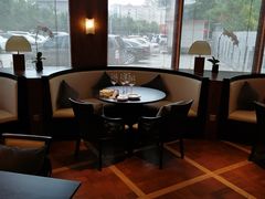 靠窗位-甄御•海鲜新青岛菜(麦岛店)