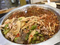 -自贡鲜锅兔(文汇路店)