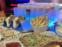 -Famous肥猫墨西哥音乐餐吧(五棵松华熙LIVE店)