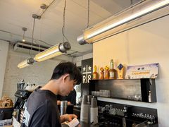 -Roast8ry Coffee Lab
