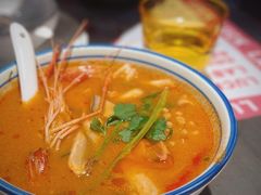 冬阴功汤海鲜汤-新越盏·东南亚料理(捷登都会店)