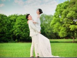 点击看大图 -太郎花子婚纱摄影艺术中心