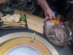 -湊湊火锅·茶憩(上海合生汇店)