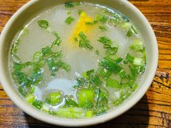 萝卜汤-呱呱叫民俗风味主题餐厅(沣峪口店)