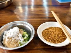 -韩风烤牛肉冷面店