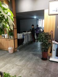 -MOVAN  HAIR莫凡匠人发型屋