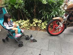 -詹爷爷乌节路街头冰淇淋