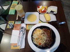 -豪客来牛排(空港华联店)