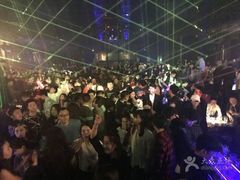-SPACE(欢乐颂购物中心店)
