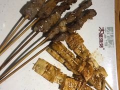 烤羔羊肉串-木屋烧烤(万德庄店)