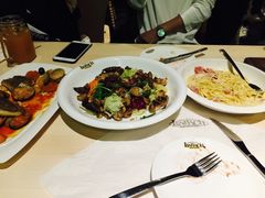 -LENBACH兰巴赫西餐啤酒坊(大连东港店)