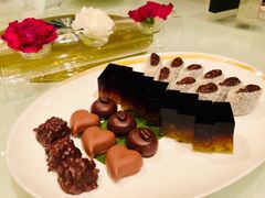 甜品拼盘-金轩中餐厅 Jin Xuan(浦东丽思卡尔顿酒店)