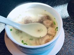 -蝴蝶里·粤菜·点心(滨江龙湖店)