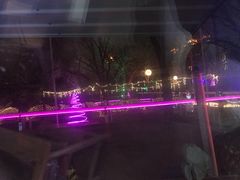-枫花园汽车电影院(朝阳公园店)