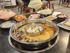 -邓莽子老火锅(中兴路总店)
