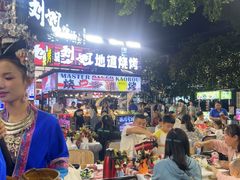 -刘姐啤酒鱼民族演艺餐厅(西街总店)