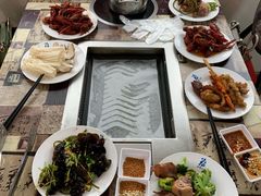 -鼎先生海鲜自助烤肉火锅(大学城店)