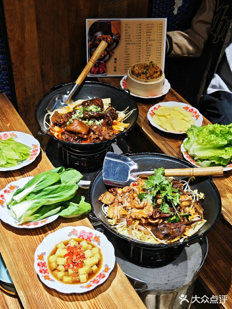 一口湘菜😲我直接小脑萎缩