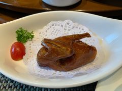 妙龄乳鸽-香山家宴