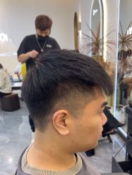 -苏奇发型·烫发染发