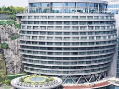 -蓝精灵乐园·世茂精灵之城主题乐园